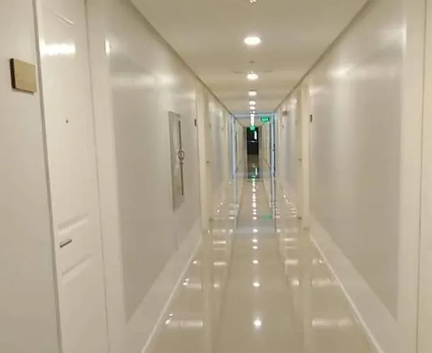 Azure Urban R&c - Parañaque Apartamento *